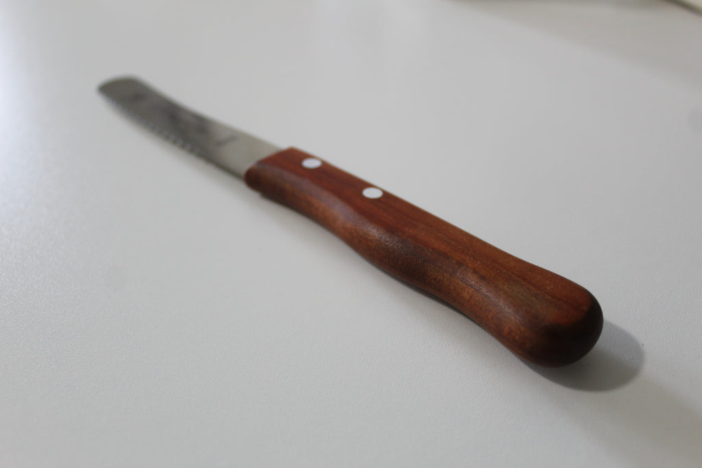 "Fox" 4.5" hump knife with serration, cherry wood handle