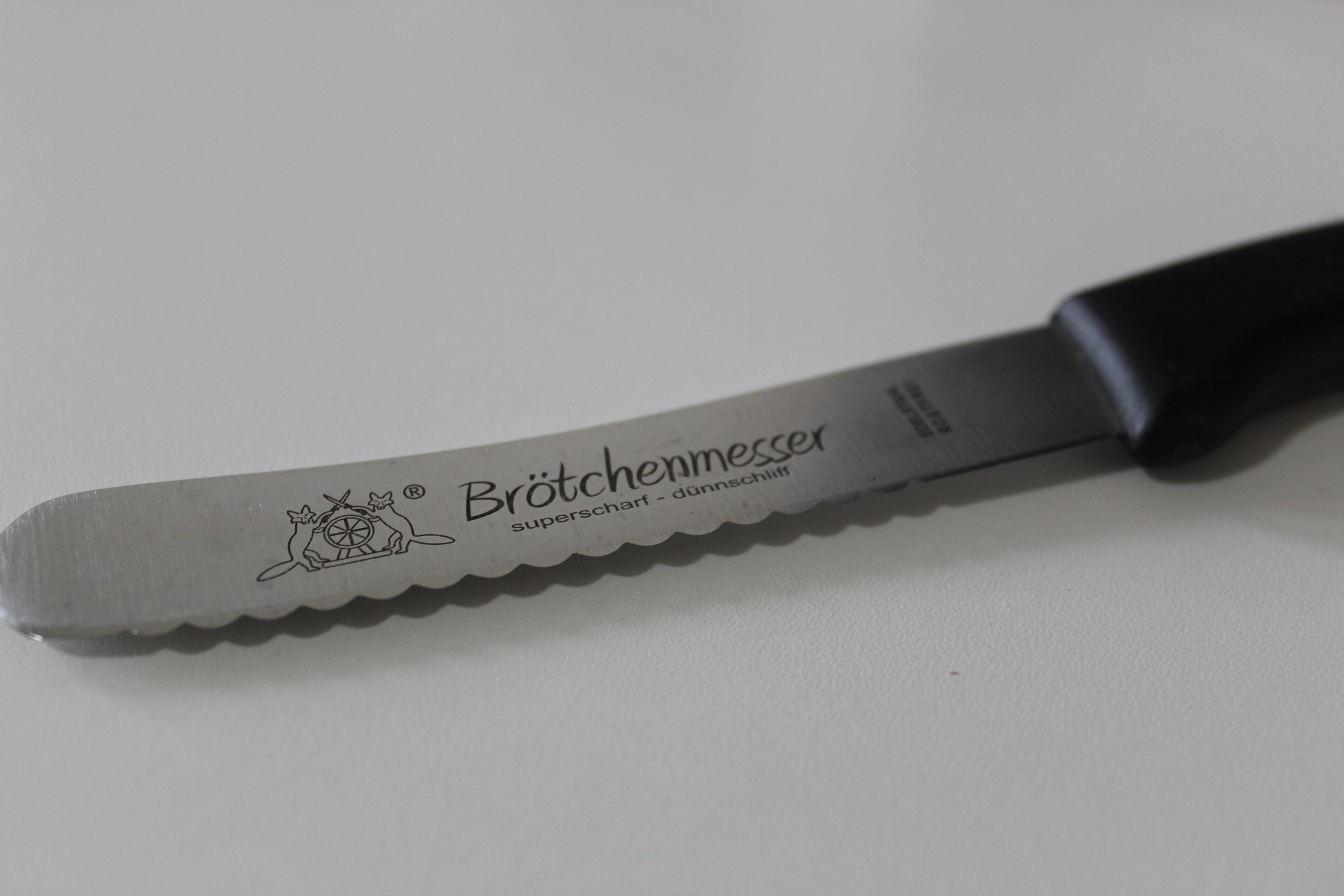 Brötchenmesser "Fuchs" Kunststoffgriff