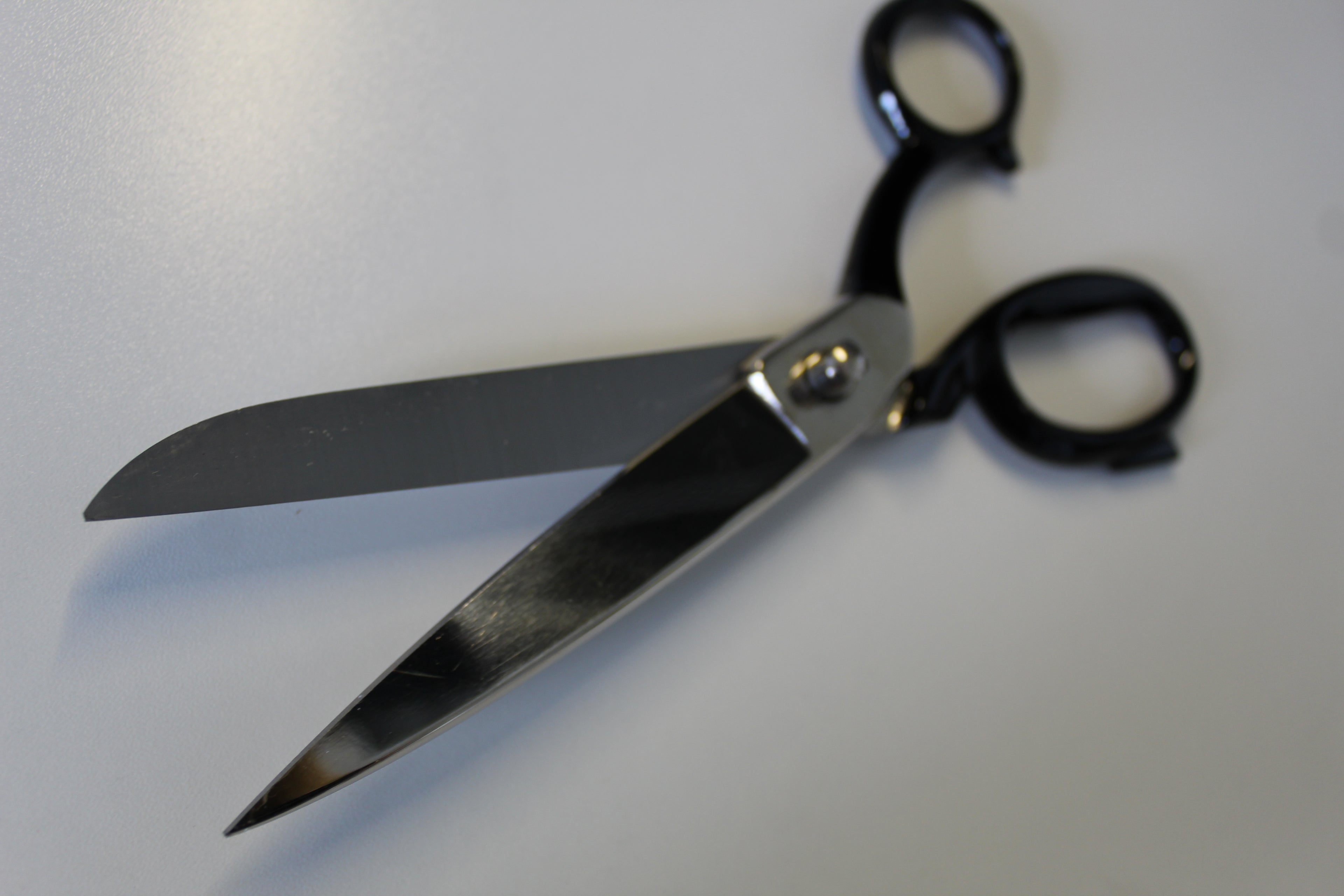 Monopol Stoffschere 8 Zoll Metallgriff Schneiderschere