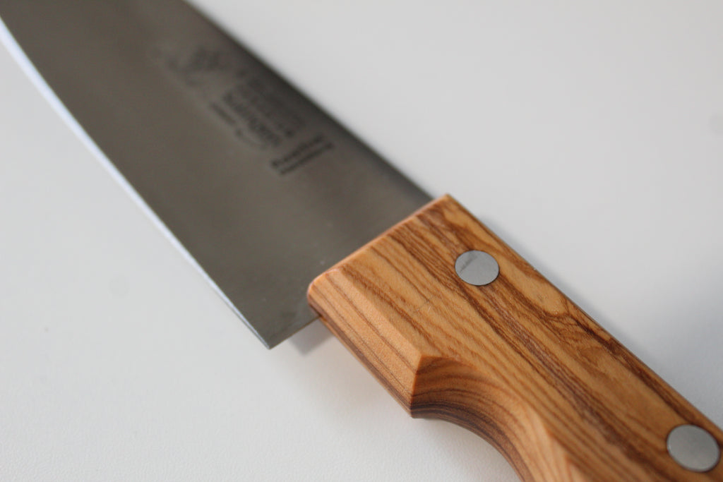 Santokumesser 15cm, Olivenholzgriff, Edelstahlklinge