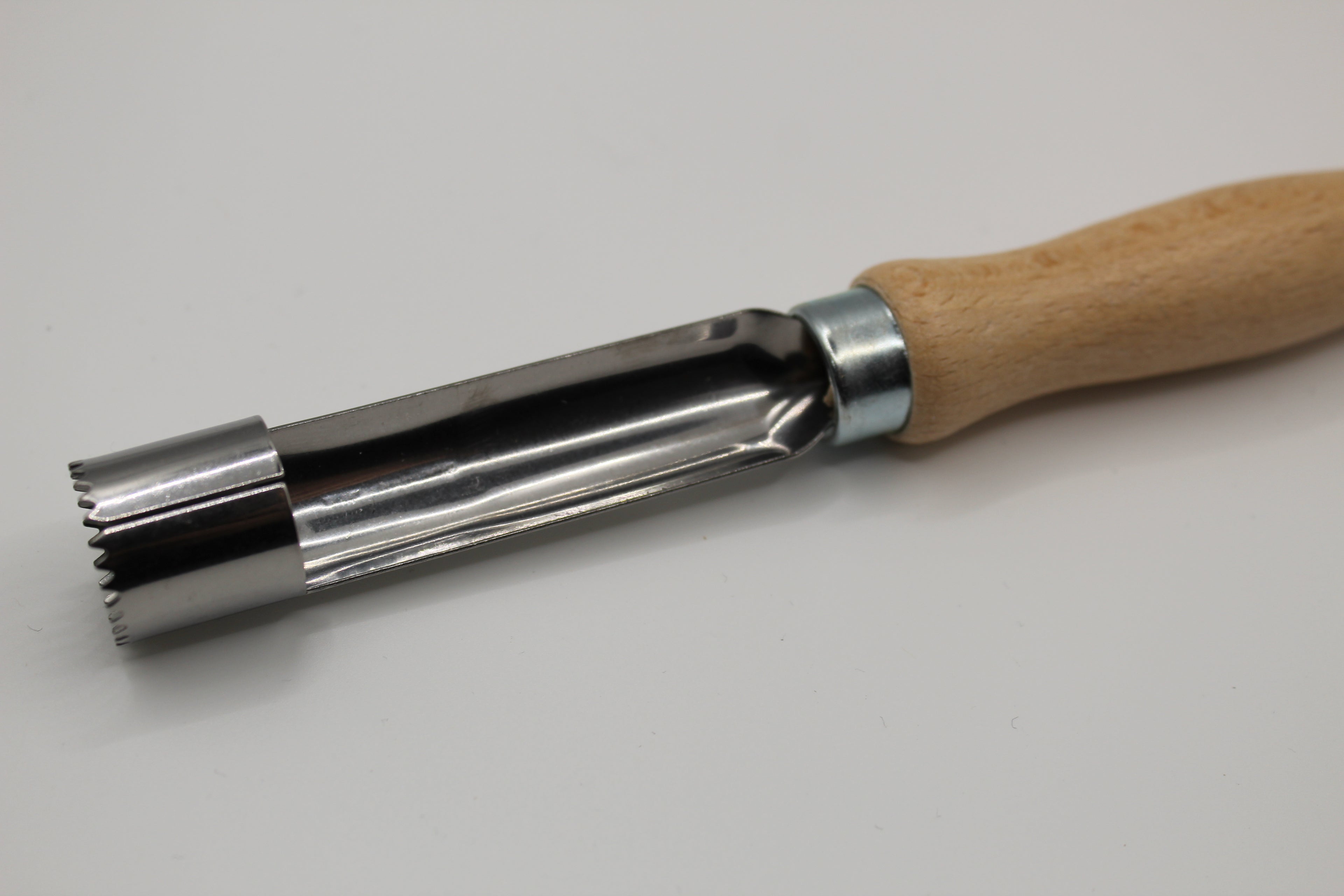 Apfelausstecher / Apfelentkerner mit Holzgriff Made in Germany