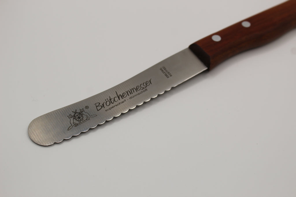 "Fox" 4.5" hump knife with serration, cherry wood handle