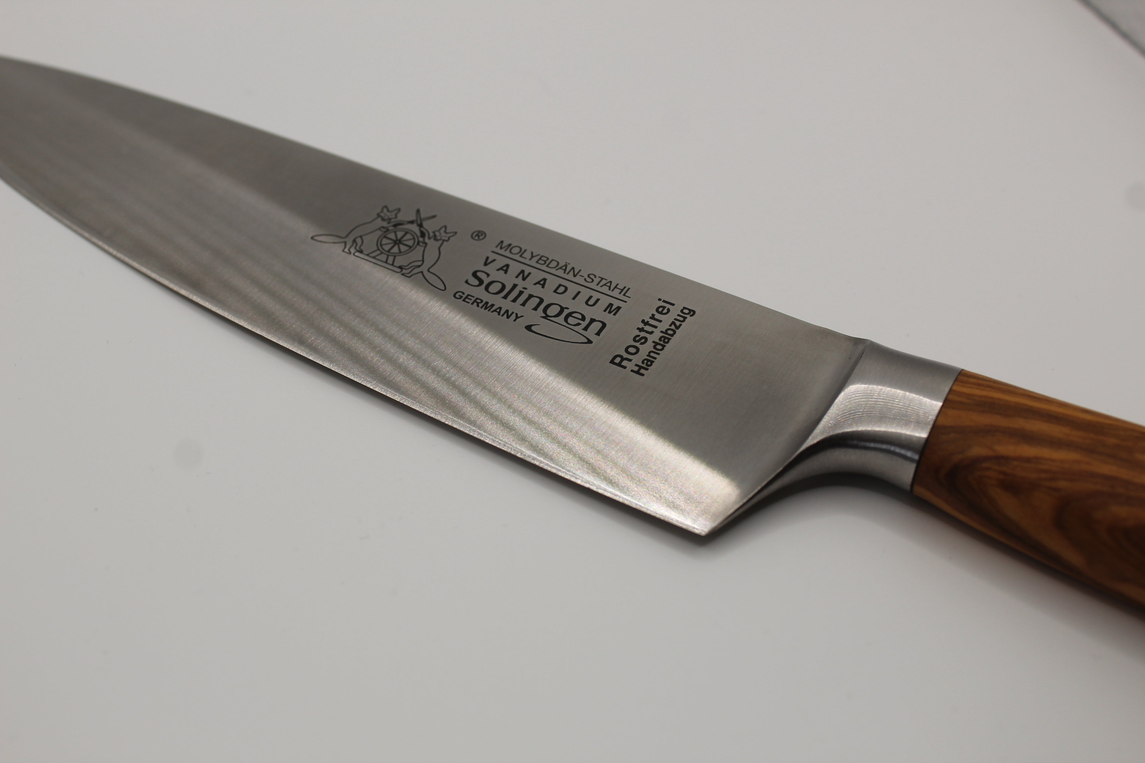 Kochmesser 21cm, geschmiedete Klinge, rostfrei, Olivenholzgriff, Made in Solingen