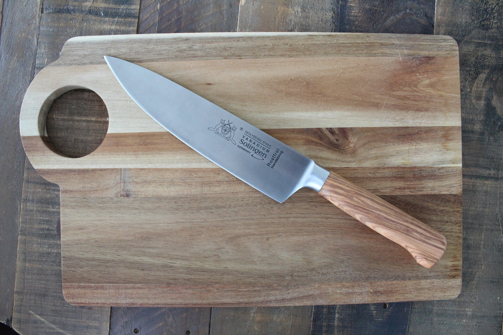 Cuchillo de cocinero 21cm, hoja forjada, acero inoxidable, mango de madera de olivo