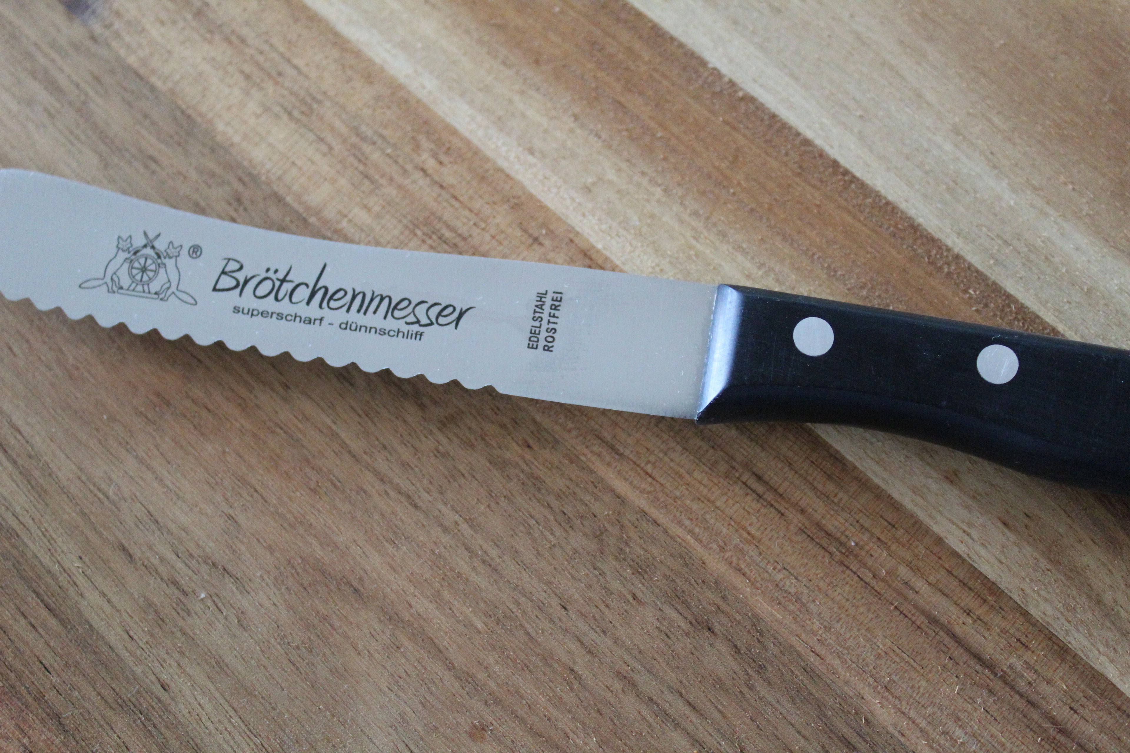 Buckelmesser "Fuchs" 4,5 mit Welle POM-Griff, Made in Solingen